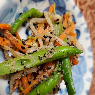 インゲンともやしの胡麻よごし